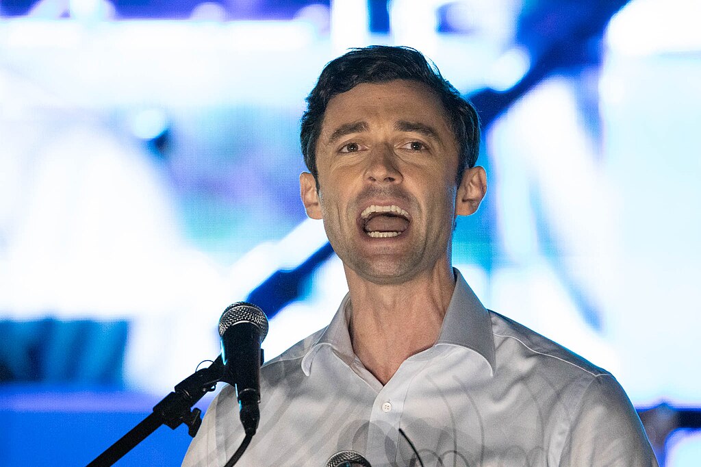 Trump’s RNC Cracks Down On Corrupt Democrat