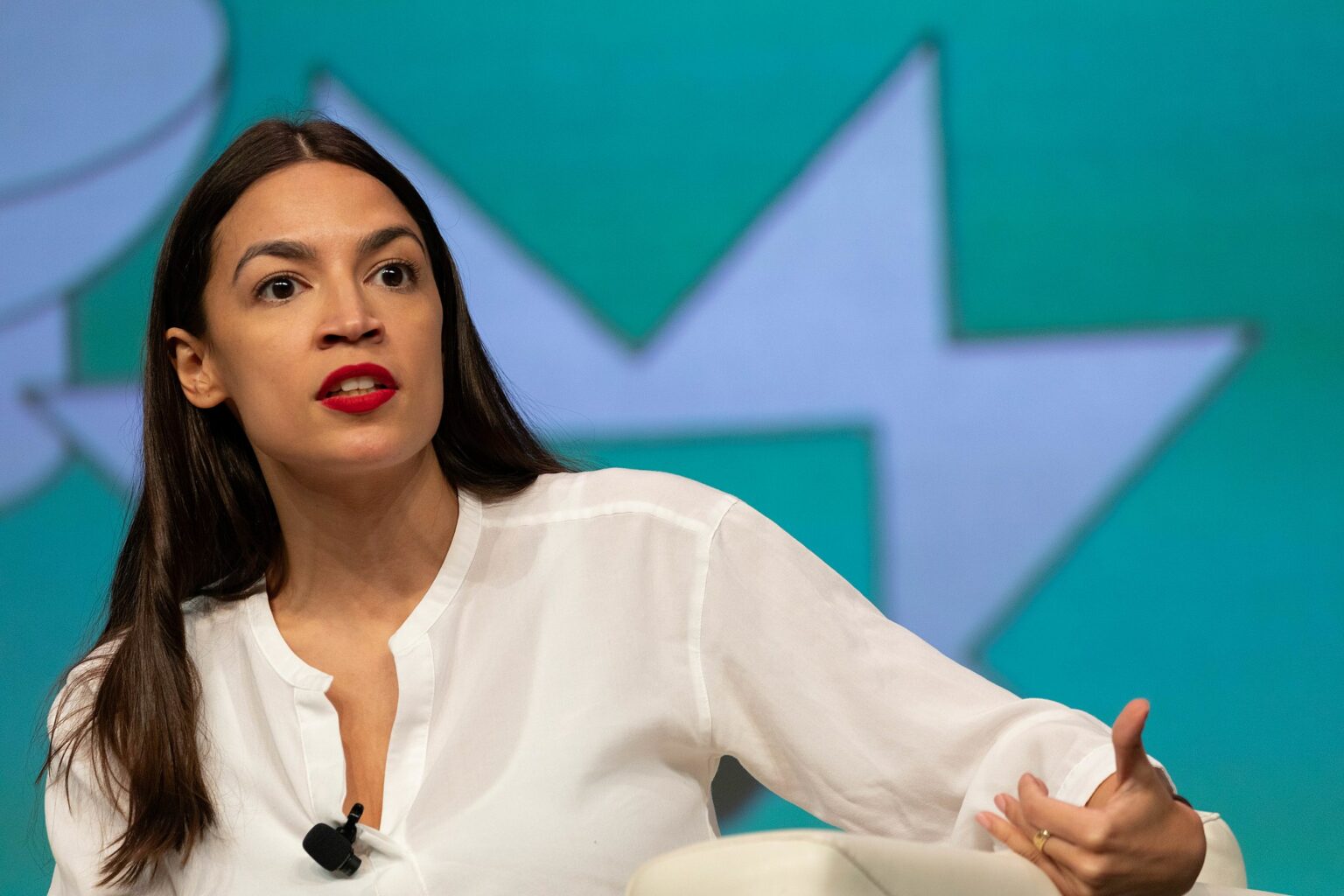 ocasio cortez 2020