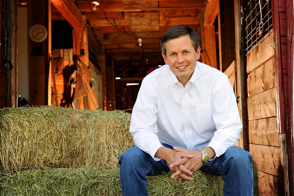 Another Republican Resigns, Trump Stunned